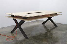 The co.table range is designed to facilitate independent & coworking activities. Desk That S Perfect For Coworking By Miguel De La Garza Design Milk