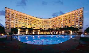 Environment ministry urges posh hotels to donate food waste to ...