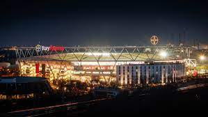 Vereinsfarben rot, weiß gegründet 1. Bayer 04 Leverkusen Linkedin