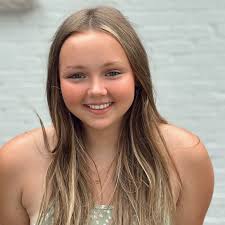 🎓 Senior Features Are Here! 🎓 We're celebrating our incredible Shawano  seniors as they get ready to graduate! Let's show these students how proud  we are: ❤️Emerson Knope ❤️Sawyer Kuczer ❤️Tyler Kuhn