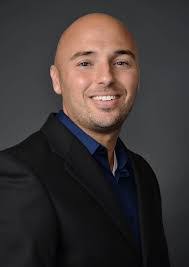 Andrew Dowd's Instagram, Twitter & Facebook