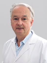 Ansprechpartner*innen