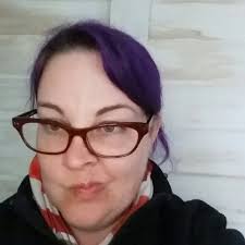 Amy Clinton Contré (@aecontre) • Threads, Say more