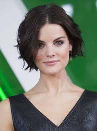 Jaimie Alexander's short bob