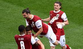 Ο μπούστσαν με εκπληκτική εκτίναξη κρατά την ουκρανία στο ματς (video). Rt10hr7scnen M