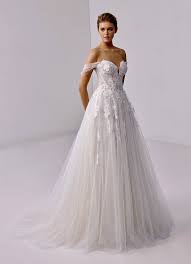 Wir waren auch 2020 ganz schön trendy! Brautkleider 2021 I Die Neusten Designer Trends Und Top Modelle