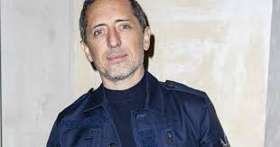 Gad elmaleh est fier de ses origines marocaines. Gad Elmaleh Et Son Fils Raphael Rare Photo De Leur Jolie Complicite Purepeople