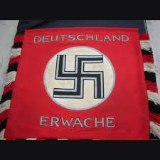 In einem buch über diese zeit heißt es: Deutschland Erwache Banner