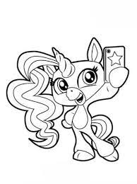 There are at least three basic types of fingerlings: Fingerlings Coloring Pages Print Mia Gigi Boris Sophie