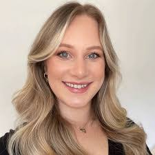 Casey Adair's Instagram, Twitter & Facebook