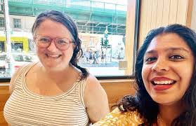 Alexis Logsdon's Instagram, Twitter & Facebook