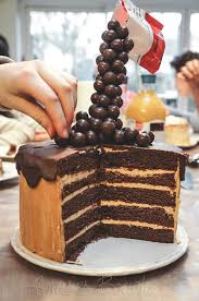 Layer Cake Chocolat Caramel En 2 Versions Amuses Bouche Recette Cake Design Gateau Anniversaire Chocolat Recette Gateau Anniversaire