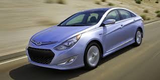The blue version has a manufacturer's suggested retail price (msrp) of $27,750. Hyundai Sonata Hybrid