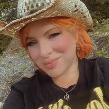 Looking for field board for one easy-going older mare with no vices/mixed  herd ok. Easy keeper. I'm a trail rider/no showing or training needed.  Looking in Fauquier, Clarke, Loudoun, PW areas. TIA! |