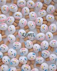 instagram 上的q sweet 翻糖工作室 吃了一個我還有千千萬萬個我 蛋白糖 唐老鴨 tsumtsum 馬林糖 cutefood meringuekisses 蛋白糖 meringuecookie cute sweet mer food coloring yummy food sweet