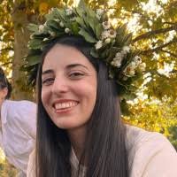 800+ Profile mit dem Suchbegriff „Auricchio“