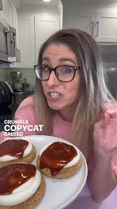 Crumbl Copycat Salted Caramel Cheesecake Cookies⁠⁠