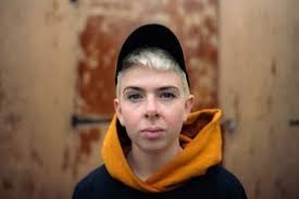 Aliza James's Instagram, Twitter & Facebook