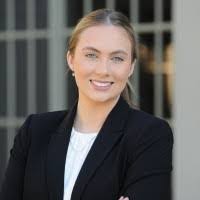 Emily Hink's Instagram, Twitter & Facebook