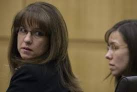 Jennifer Willmott Looking Worried in Court With Jodi Arias