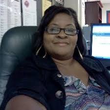 Elisa Blanche (erbinqueen72)