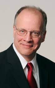 Commencement Ceremony Honors 2022 Graduates