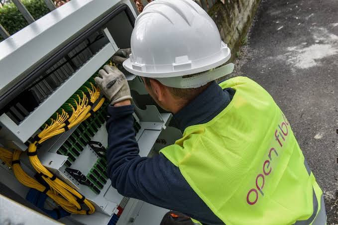 Open Fiber, incentivo da 120 euro agli operatori per accelerare il passaggio alla fibra FTTH