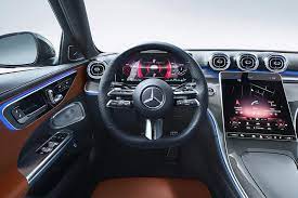 5/25 2030 will mercedes mehr als 20 rein elektrisch angetriebene modelle anbieten. Mercedes C Klasse W 206 2021 Basispreis Uber 40 000 Euro Auto Bild