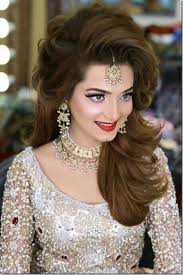 101 Indian Wedding Hairstyles For The Contemporary Bride How To Choose The Perfect Wedding Hairstyle Engagement Hairstyles Pakistani Wedding Hairstyles Indian Wedding Hairstyles