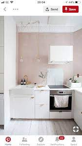 Bare Plaster Walls With Copper Accessories Design De Interiores Casa Interiores De Casas Interior De Cozinha