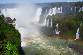 Podem não ter anexado a íntegra do território paraguaio, mas argentina e brasil o conquistaram inteiramente, e a independência do paraguai só permaneceu porque os dois maiores aliados não puderam entrar em acordo sobre como dividir o território. Roteiro Brasil Argentina E Paraguai Missoes Jesuitas E Cataratas