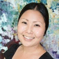 Meredith Loomis's Instagram, Twitter & Facebook