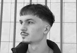 Louis Leon Music & Downloads