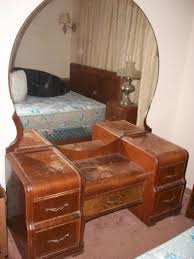 What S It Worth Appraisal For Waterfall Bedroom Set Make Up Tafel Interieur Retro