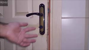 | i̇ç kapı nasıl takılır, nelere dikkat etmelisiniz tüm detaylarıyla videomuzda bulabilirsiniz. Bir Turlu Kapanmayan Oda Kapilari Icin Pratik Cozum Door Is Not Closing Youtube