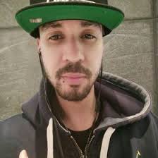 Jay Bliss (jesjaykades)