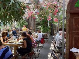 Pin By Susie Semple On Delightful Dining Garden Cafe Garden Coffee Terrace Garden