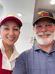 Real-time review of a local catering company