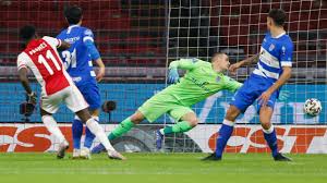 Guido mocht dinsdag 'leven als een prof' bij pec zwolle! Ajax On Its Way To A Simple Victory Over Pec Zwolle Teller Report