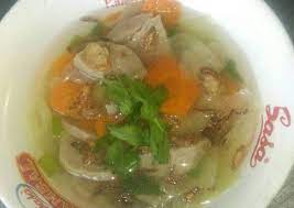 Sayur sop ini juga bisa menjadi resep sayur kuah wajib dalam pesta hajatan. Resep Mudah Sayur Sop Bakso