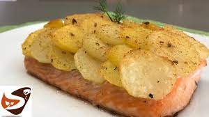 Check spelling or type a new query. Salmone Al Forno Con Patate Croccanti Gustoso Facile E Veloce Secondi Di Pesce Youtube