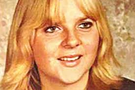 Diane Roby's Instagram, Twitter & Facebook