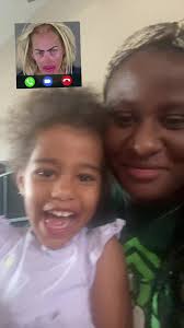 Helena Mitchell (@helenamitchell)