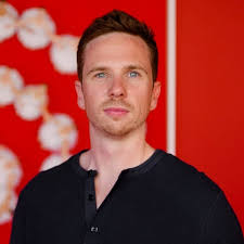 Brad Walls (@bradscanvas) • Threads, Say more