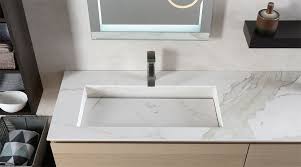 Qui e ora predomina il silenzio assoluto e una sensazione di tempo sospeso, che è il tempo in cui ritroviamo il vero senso delle cose, il senso di noi stessi. Bagni Compab Mobili E Arredamenti Per Bagni Moderni E Classici