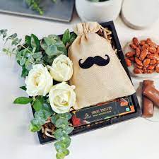 All gifts come with free card message and best value guarantee. Father S Day Gifts Gift Ideas For Fathers Day Online In India 2021 Igp Com