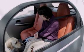 Commutes will no longer be as boring as the technology will bring the. Unbelievable Benefits And Drawbacks Of The Self Driving Car
