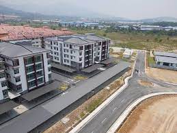 A scala tonda területétől könnyű sétatávolságra elhelyezkedő kedvező árú hotel panorama e residence hotel panorama e residence tremosine. E Residence Kk One Stop Property Centre