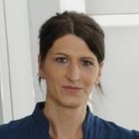 100+ perfiles de «Eisenmenger»