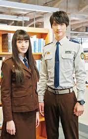 shibasaki tezuka played by chiaki kuriyama and souta fukushi 図書館戦争 図書館 戦争